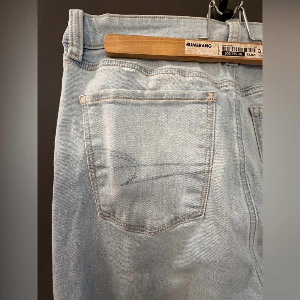 American Eagle Light Wash Skinny Jeans AE Next Level High-waisted 10 Short - Picture 8 of 10